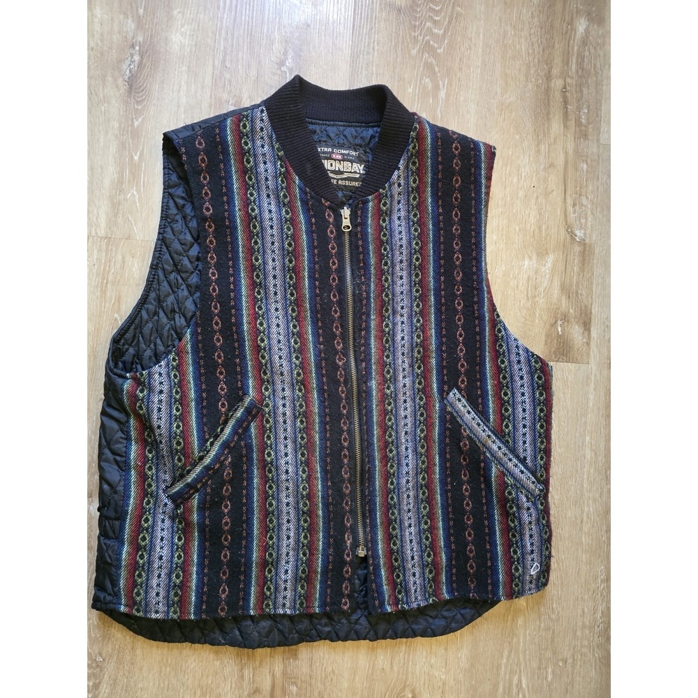 VINTAGE 90s Unionbay Quilted Vest M Southwestern Aztec Cabincore Grunge Striped